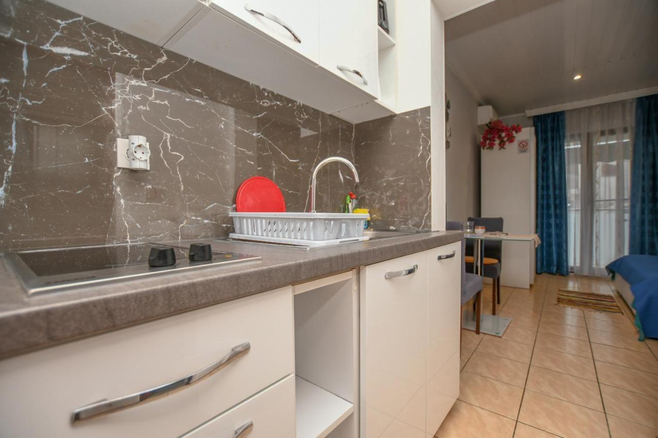 Apartment Camelia 포레치 외부 사진