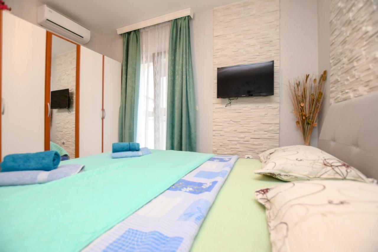 Apartment Camelia 포레치 외부 사진